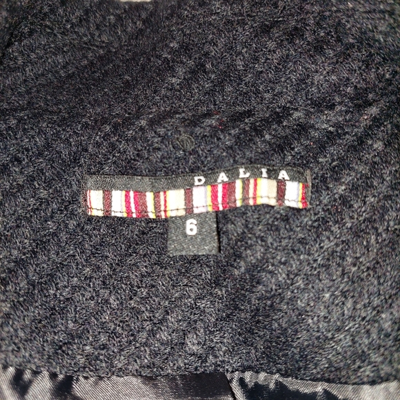 Dalia Double Breasted Blazer - Picture 2 of 3